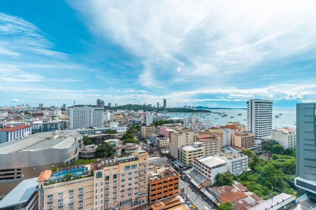 The Edge Central Pattaya Seaview With Infinity Pool & Free Netflix Exterior foto