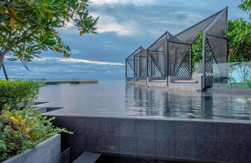 The Edge Central Pattaya Seaview With Infinity Pool & Free Netflix Exterior foto