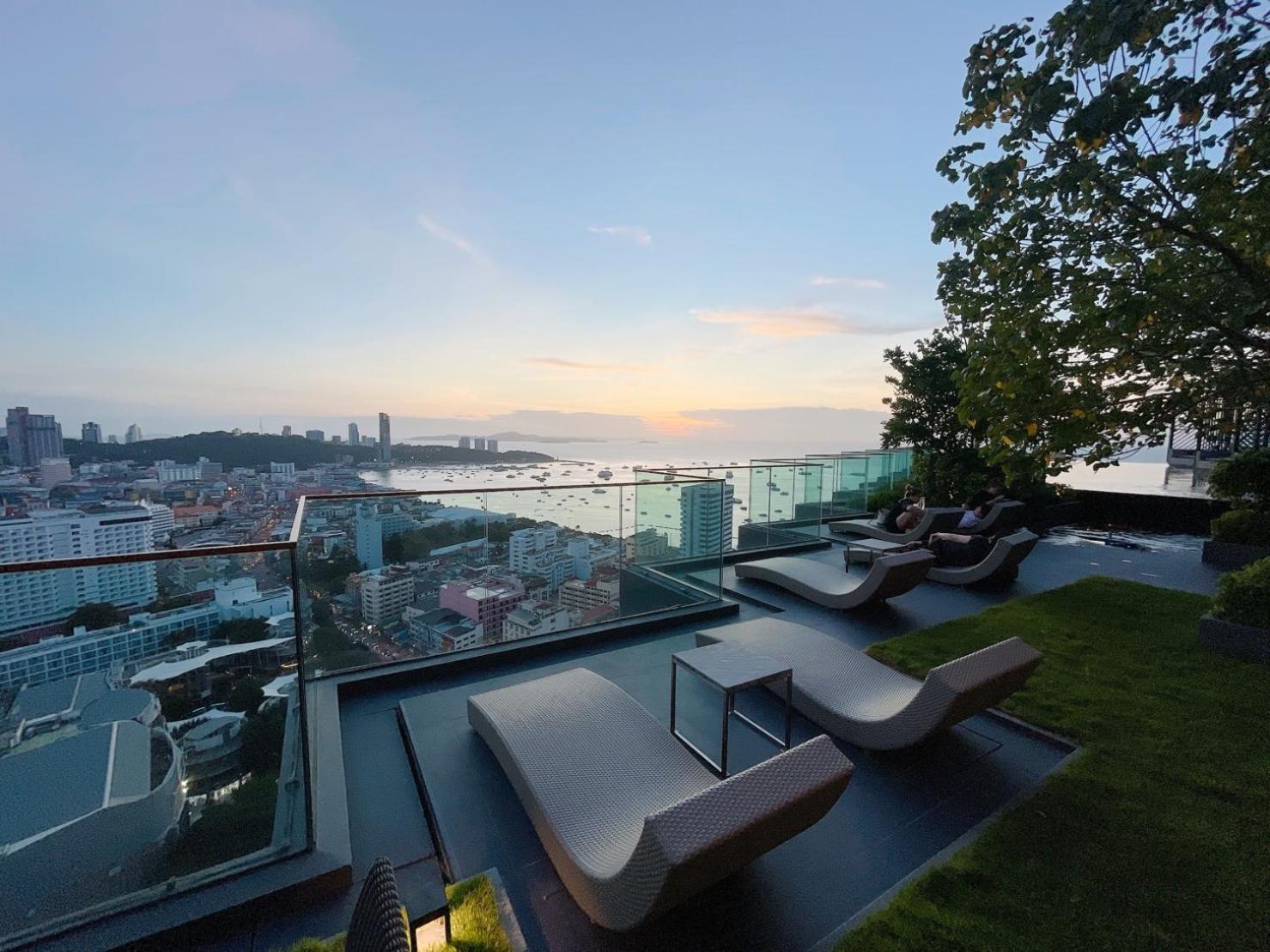 The Edge Central Pattaya Seaview With Infinity Pool & Free Netflix Exterior foto